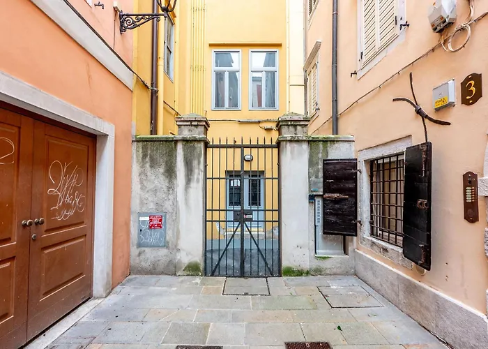 Cavana Loft * Trieste